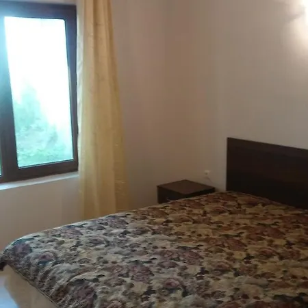Apartment Golden Eye