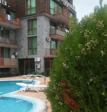 Apartment Golden Eye *
