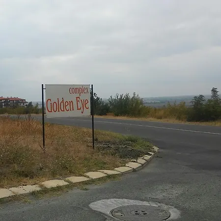 Golden Eye Apartment